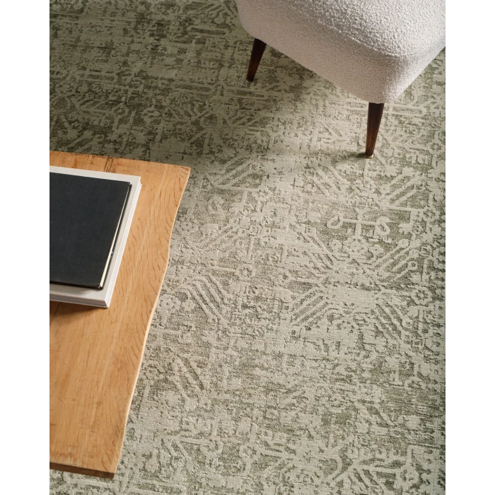 Jaipur Living Lumina SRE07 Oriental Ivory/Green Runner (3'X9')