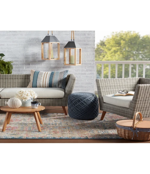 Vibe by Jaipur Living Elva Indoor/ Outdoor Oriental Tan/ Blue Area Rug (4'X5'7")