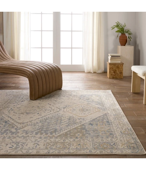 Vibe by Jaipur Living Rush Indoor/Outdoor Medallion Light Gray/ Blue Area Rug 5'X7'3"