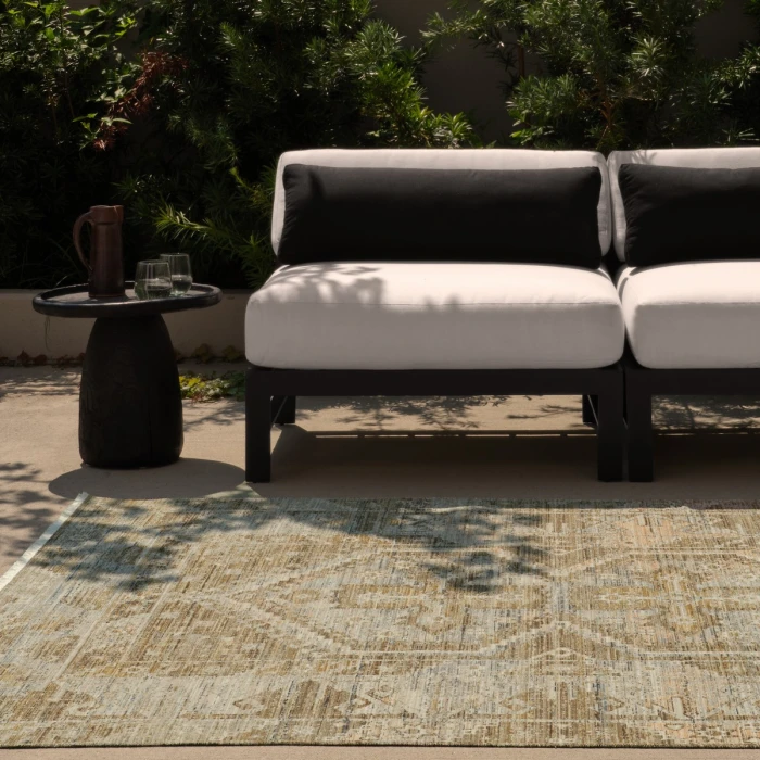 Jaipur Living Tejal Yellow/Gold Tej01 18 In. Swatch Square Rug