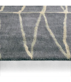 Jaipur Living Botticino TOW03 Tufted Moroccan Gray/White Runner (3'X10')