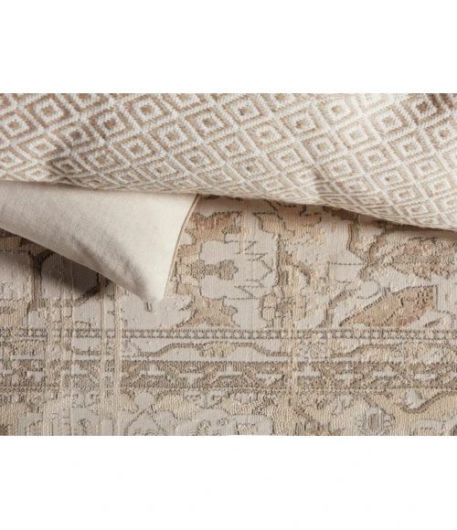 Jaipur Living Valentin Oriental Cream/ Light Gray Area Rug (7'10"X10'10")