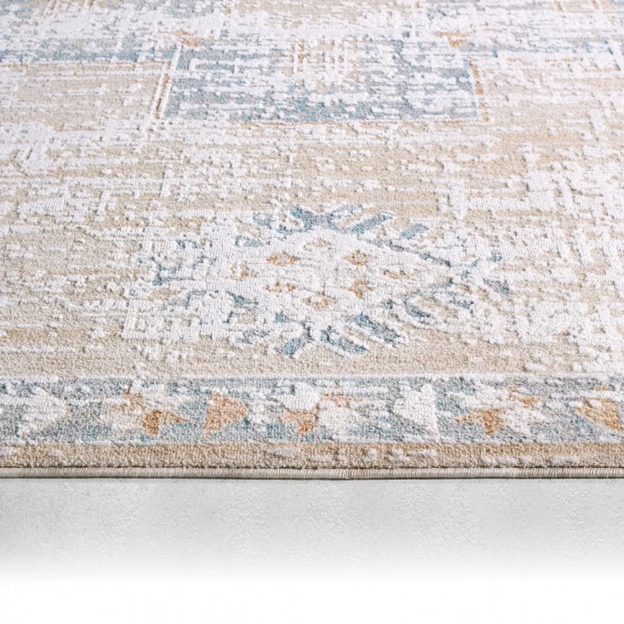 Jaipur Living Orin ZAR06 Medallion Tan/Blue Area Rug (6'X9')