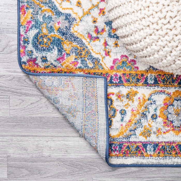 Bohemian FLAIR Boho Vintage Medallion Fuchsia/White 4 ft. x 6 ft. Area Rug