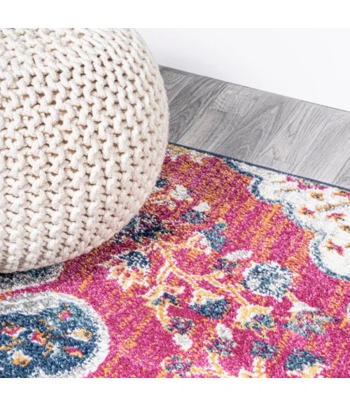 Bohemian FLAIR Boho Vintage Medallion Fuchsia/White 8 ft. x 10 ft. Area Rug