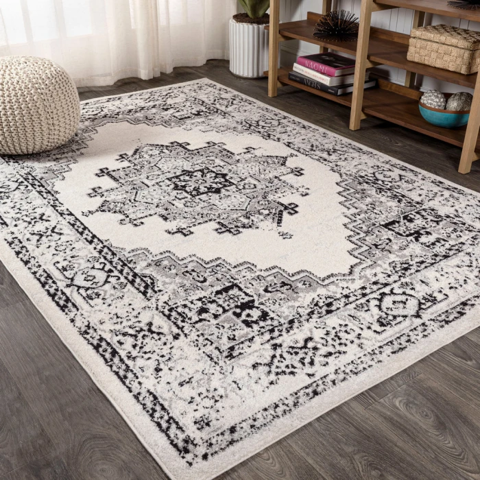 Inigo Cottage Medallion Dark Gray/Cream 4 ft. x 6 ft. Area Rug
