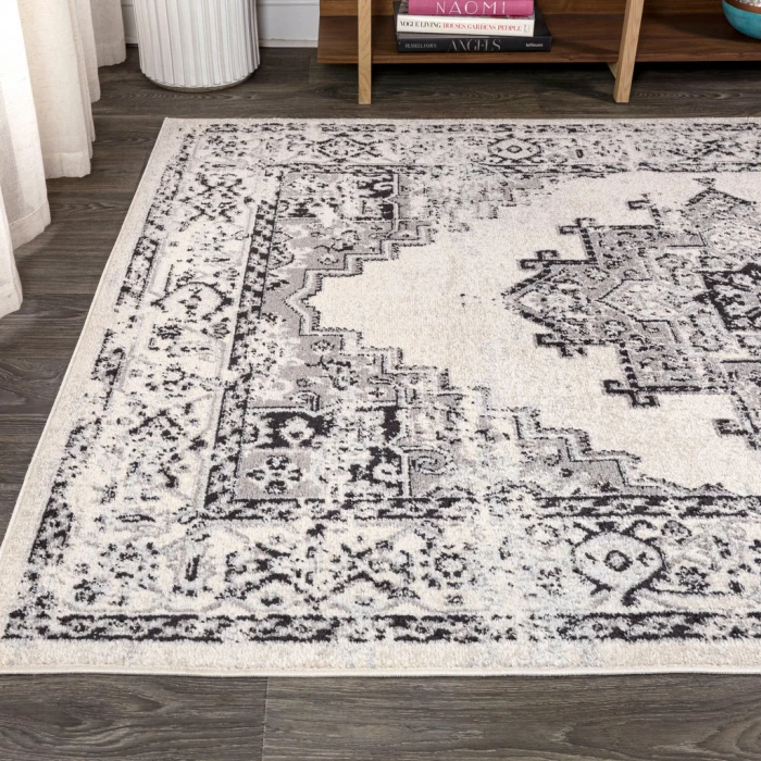 Inigo Cottage Medallion Dark Gray/Cream 4 ft. x 6 ft. Area Rug
