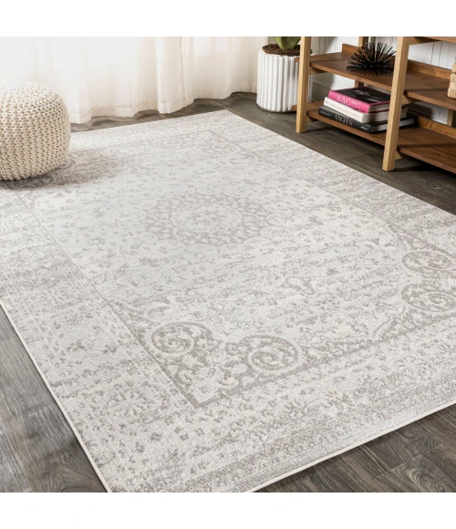 Scala Ornate Bohemian Medallion Gray/Cream 8 ft. x 10 ft. Area Rug