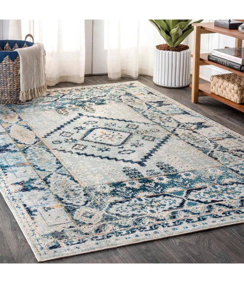 Osuna Diamond Vintage Medallion Indigo Blue/Ivory 5 ft. x 8 ft. Area Rug
