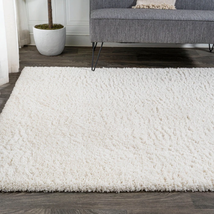 Groovy Solid Shag Ivory 4 ft. x 6 ft. Area Rug