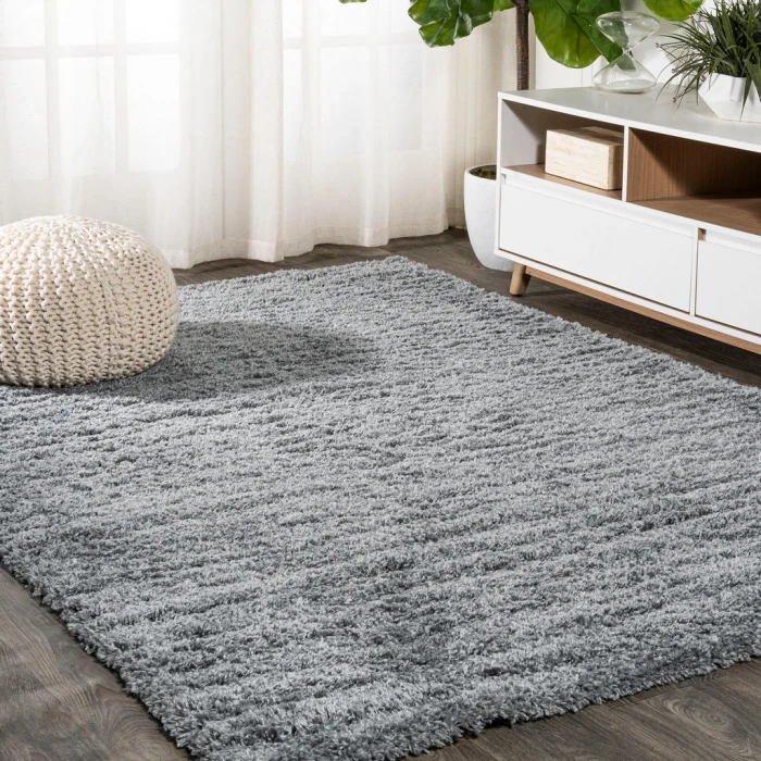 Groovy Solid Shag Gray 4 ft. x 6 ft. Area Rug