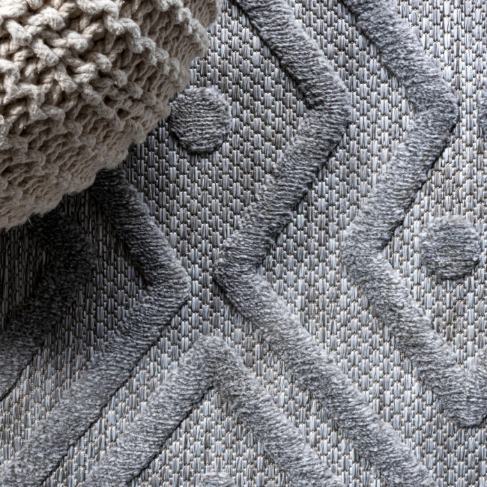 Balansat Moroccan Diamond Light Gray 5' Square Indoor/Outdoor Area Rug