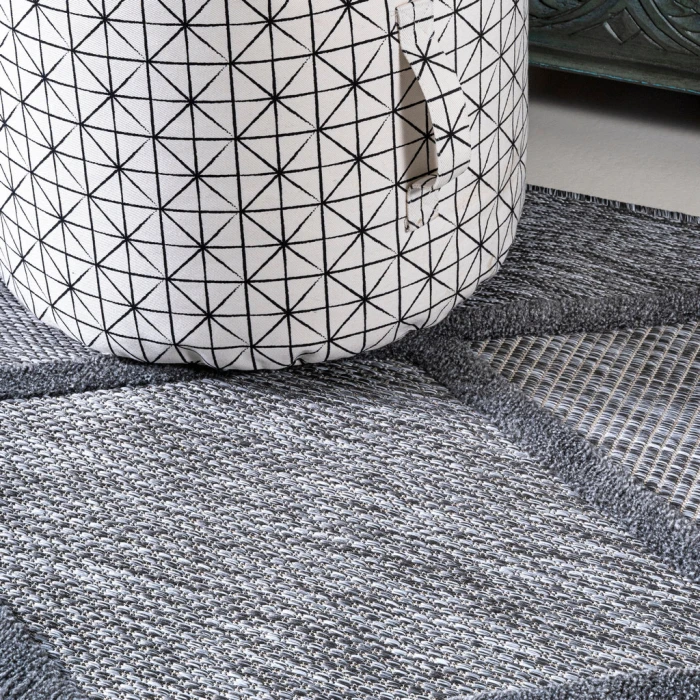 Salines Diamond Trellis Dark Gray 2 ft. x 8 ft. Indoor/Outdoor Runner Rug
