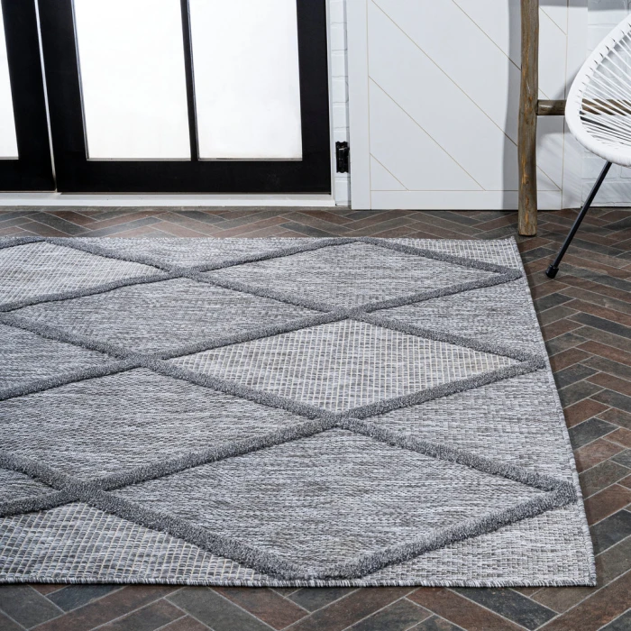 Salines Diamond Trellis Dark Gray 8 ft. x 10 ft. Indoor/Outdoor Area Rug