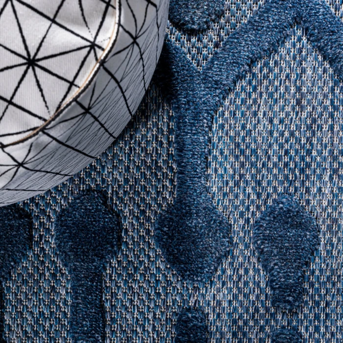 Peralta Moroccan Diamond Navy 5' Round Indoor/Outdoor Area Rug
