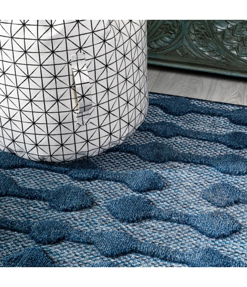 Peralta Moroccan Diamond Navy 5' Round Indoor/Outdoor Area Rug