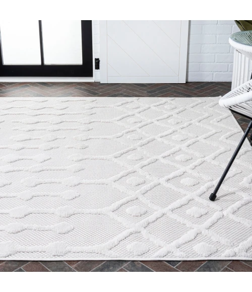 Peralta Moroccan Diamond Ivory 3 ft. x 5 ft. Indoor/Outdoor Area Rug