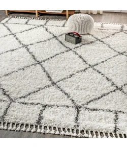 Jonathany Mercer Shag MCR101B Ivory/Grey Area Rug 5 ft. 3 in. X 7 ft. 6 in. Rectangle