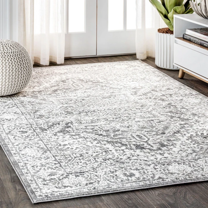 Modern  Vintage Medallion Light Grey 3 ft. x 5 ft. Area Rug