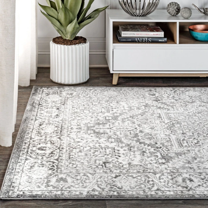 Modern  Vintage Medallion Light Grey 3 ft. x 5 ft. Area Rug