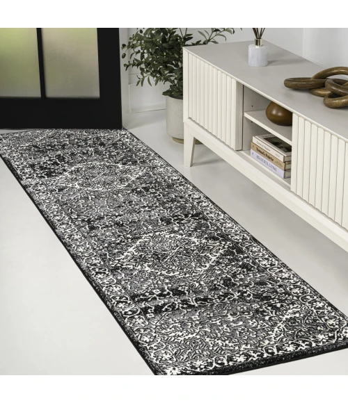 Jonathan Y MODERN PERSIAN Cream MDP106E 2ft.-2in. X 8ft. Rect. Rug