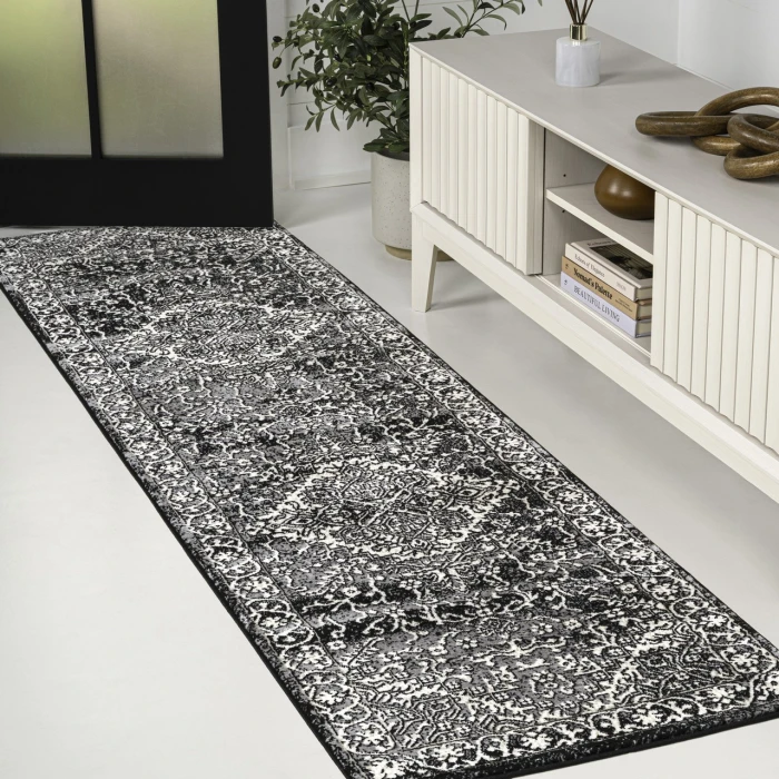 Jonathan Y MODERN PERSIAN Black MDP100D 3ft. X 5ft. Rect. Rug