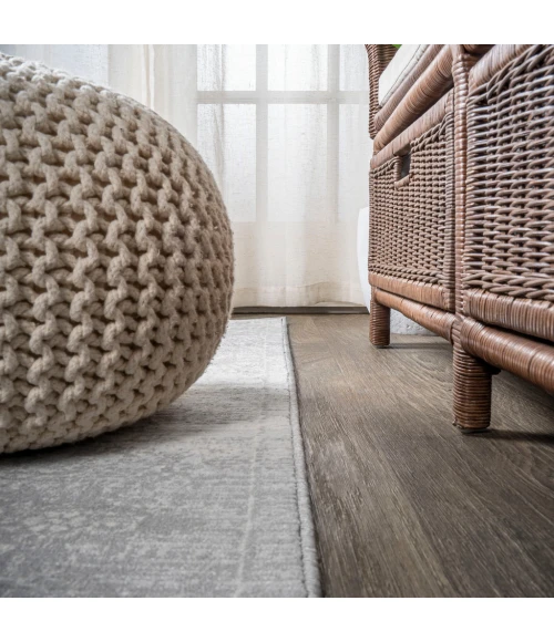 Modern  Vintage Medallion Gray 2 ft. x 8 ft. Runner Rug