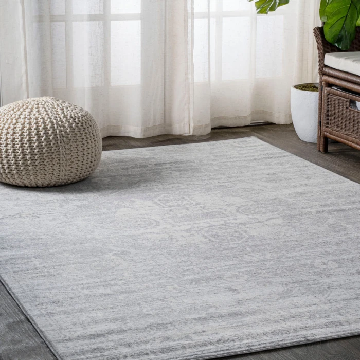 Modern  Vintage Medallion Gray 3 ft. x 5 ft. Area Rug