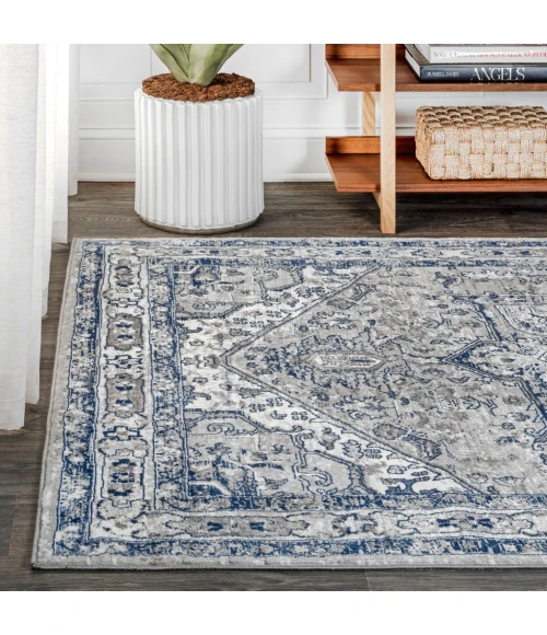 Modern  Vintage Medallion Light Grey/Navy 4 ft. x 6 ft. Area Rug