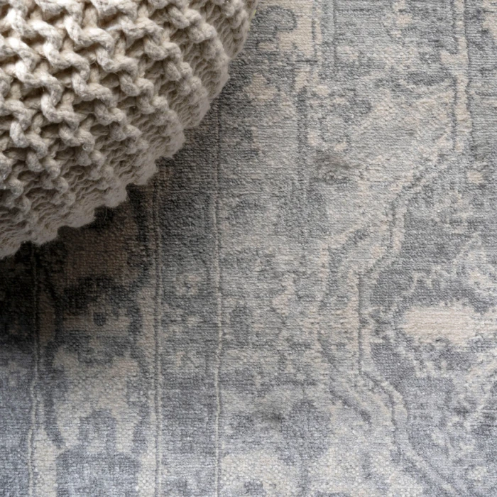Modern  Vintage Medallion Light Gray/Ivory 6' Square Area Rug