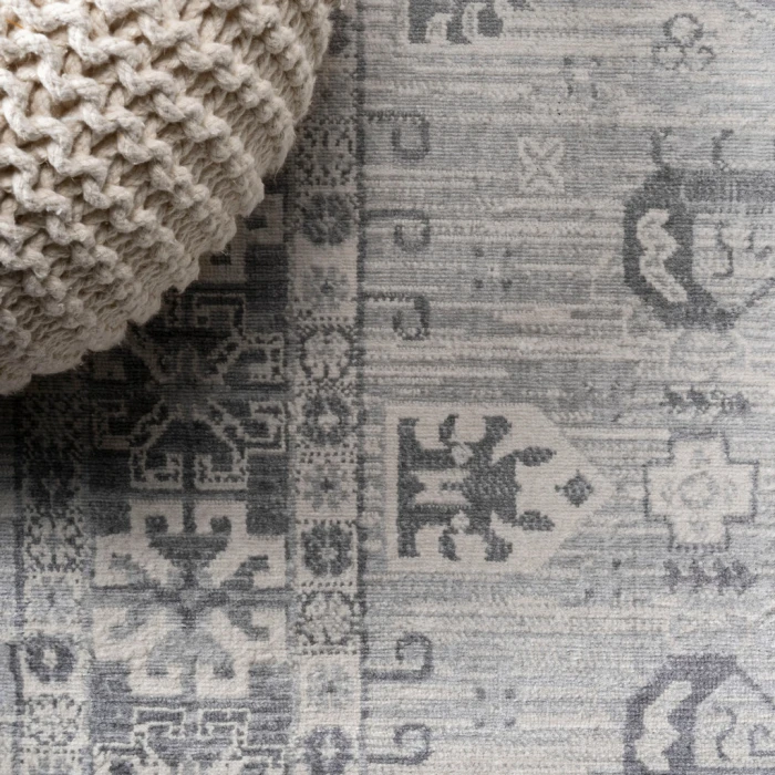 Modern  Vintage Medallion Light Gray 2 ft. x 10 ft. Runner Rug