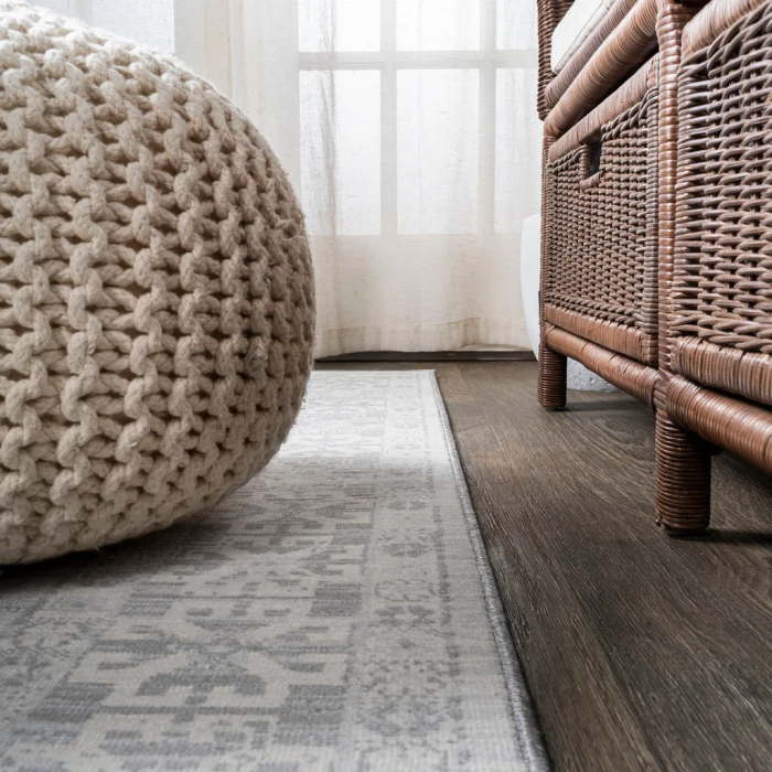 Modern  Vintage Medallion Light Gray 2 ft. x 10 ft. Runner Rug