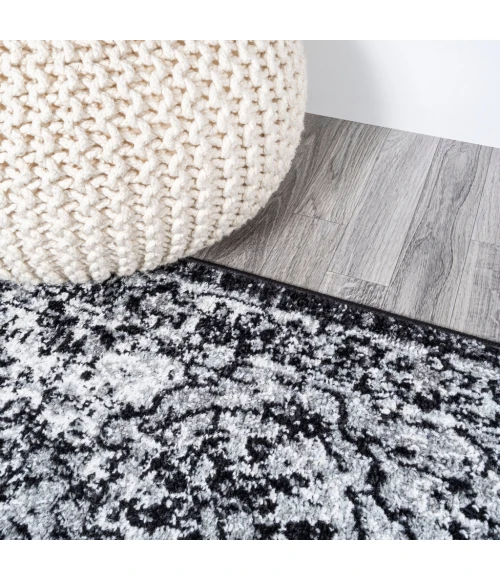 Modern  Boho Vintage Trellis Black/Ivory 5 ft. x 8 ft. Area Rug