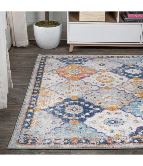 Kirman Bohemian Medallion Light Gray/Blue/Orange 4 ft. x 6 ft. Area Rug
