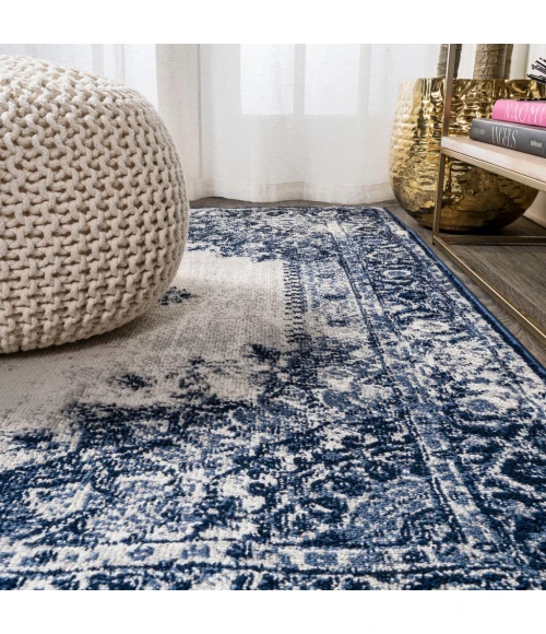 Rosalia Cottage Medallion Dark blue/Ivory 2 ft. x 10 ft. Runner Rug