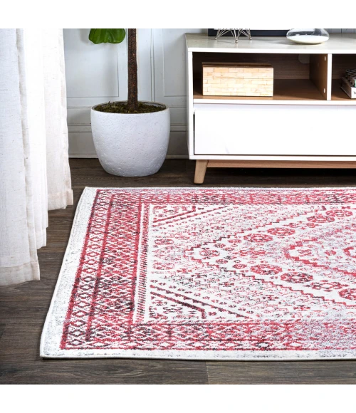 Boho Cottage Medallion Red/Ivory 3 ft. x 5 ft. Area Rug