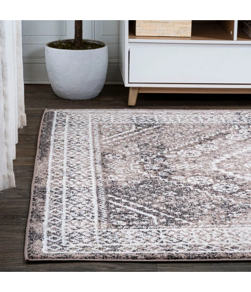 Boho Cottage Medallion Brown/Ivory 5 ft. x 8 ft. Area Rug