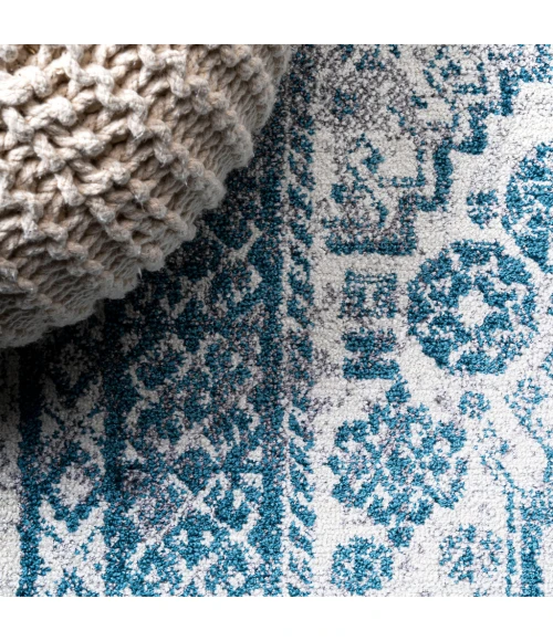 Boho Cottage Medallion Blue/White 2 ft. x 8 ft. Runner Rug