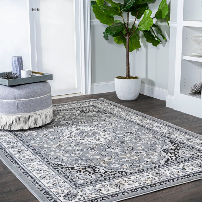 Palmette Modern Persian Floral Gray/Ivory 3 ft. x 5 ft. Area Rug