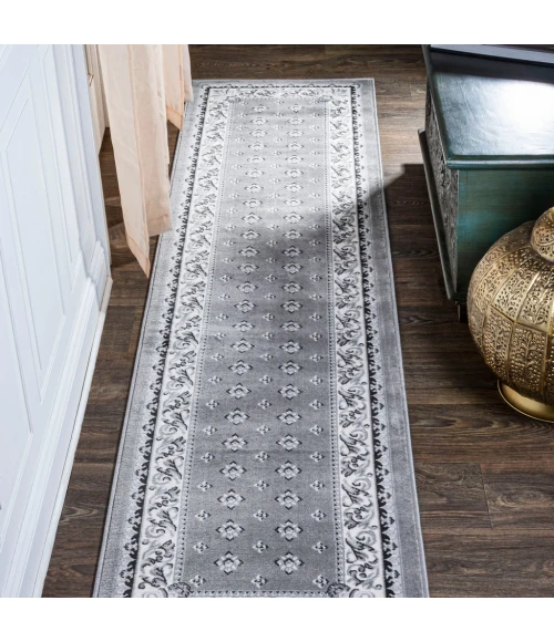 Acanthus French Border Gray/Cream 2 ft. x 8 ft. Runner Rug