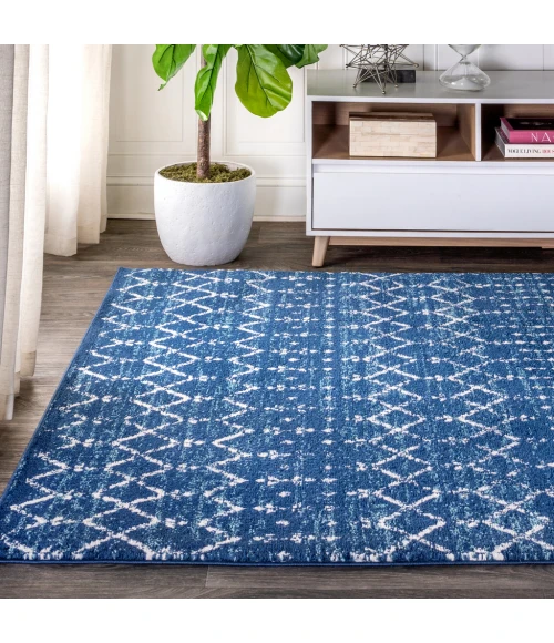 Moroccan HYPE Boho Vintage Diamond Blue/White 8 ft. x 10 ft. Area Rug