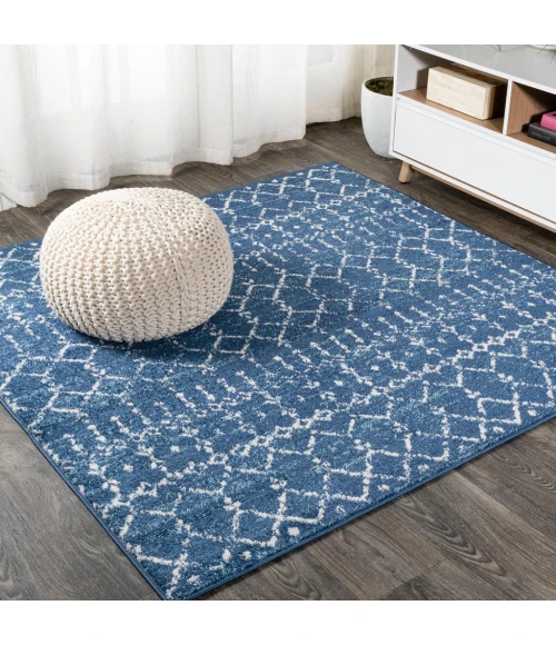Moroccan HYPE Boho Vintage Diamond Blue/White 5' Square Area Rug