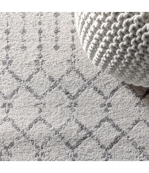 Moroccan HYPE Boho Vintage Diamond Cream/Gray 5 ft. x 8 ft. Area Rug