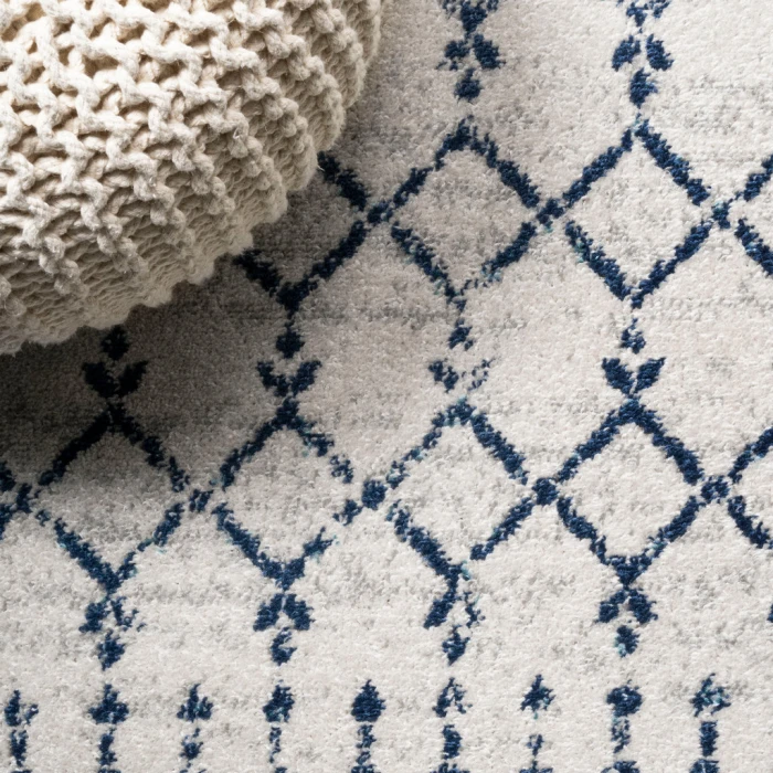 Moroccan HYPE Boho Vintage Diamond Cream/Navy 4 ft. x 6 ft. Area Rug