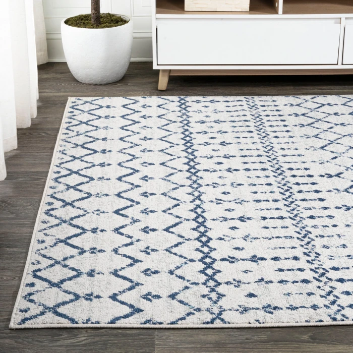 Moroccan HYPE Boho Vintage Diamond Cream/Navy 4 ft. x 6 ft. Area Rug