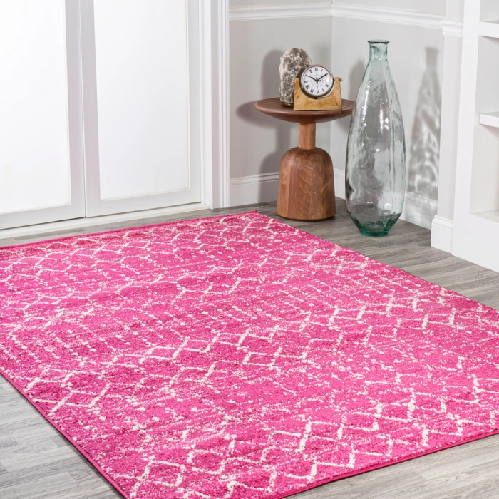 Moroccan HYPE Boho Vintage Diamond Fuchsia/Ivory 4 ft. x 6 ft. Area Rug