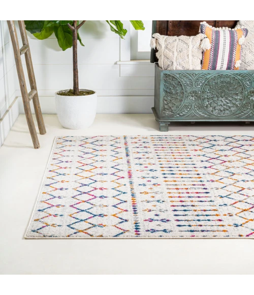 Moroccan HYPE Boho Vintage Diamond Cream/Multi 5 ft. x 8 ft. Area Rug