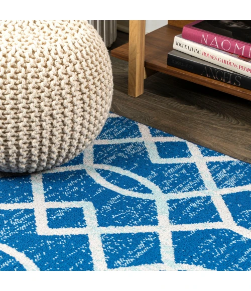 Asilah Ogee Fretwork Blue/Gray 5 ft. x 8 ft. Area Rug