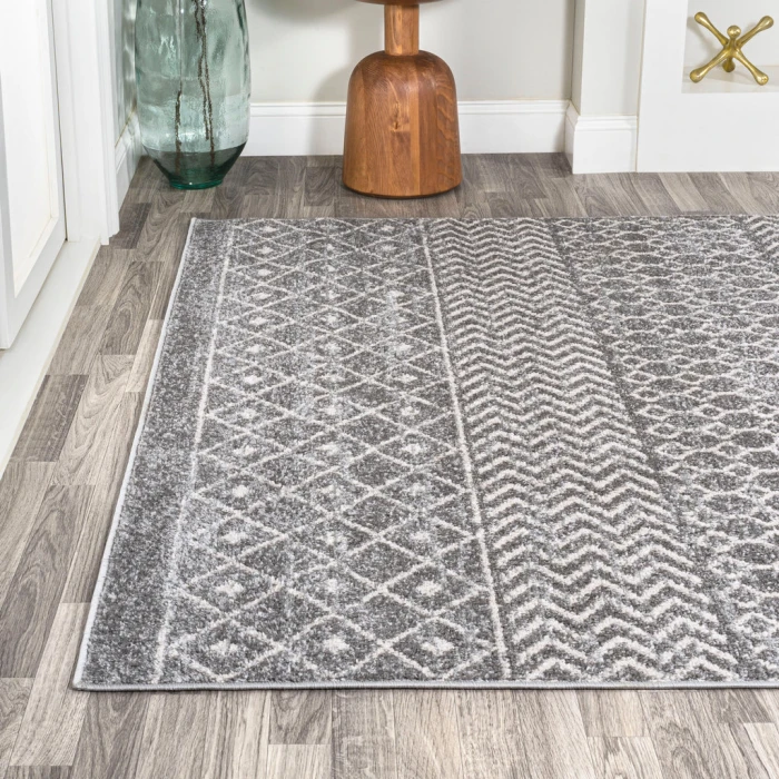 Arta Moroccan Modern Geometric Rug Gray/Cream 3 ft. x 5 ft. Area Rug