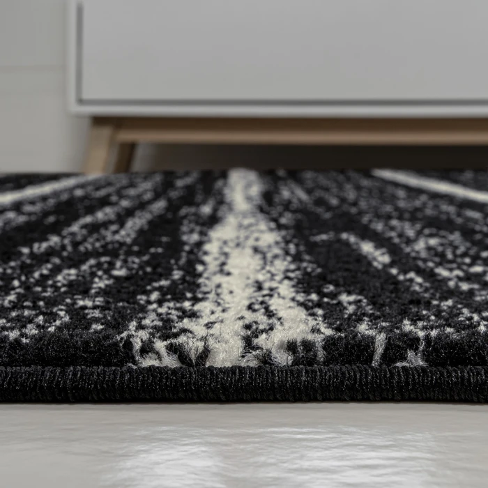 Jonathan Y MOROCCAN HYPE Black MOH201F 2ft.-2in. X 8ft. Rect. Rug